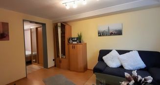 von_poll_real_estate_property_25117011_image_1