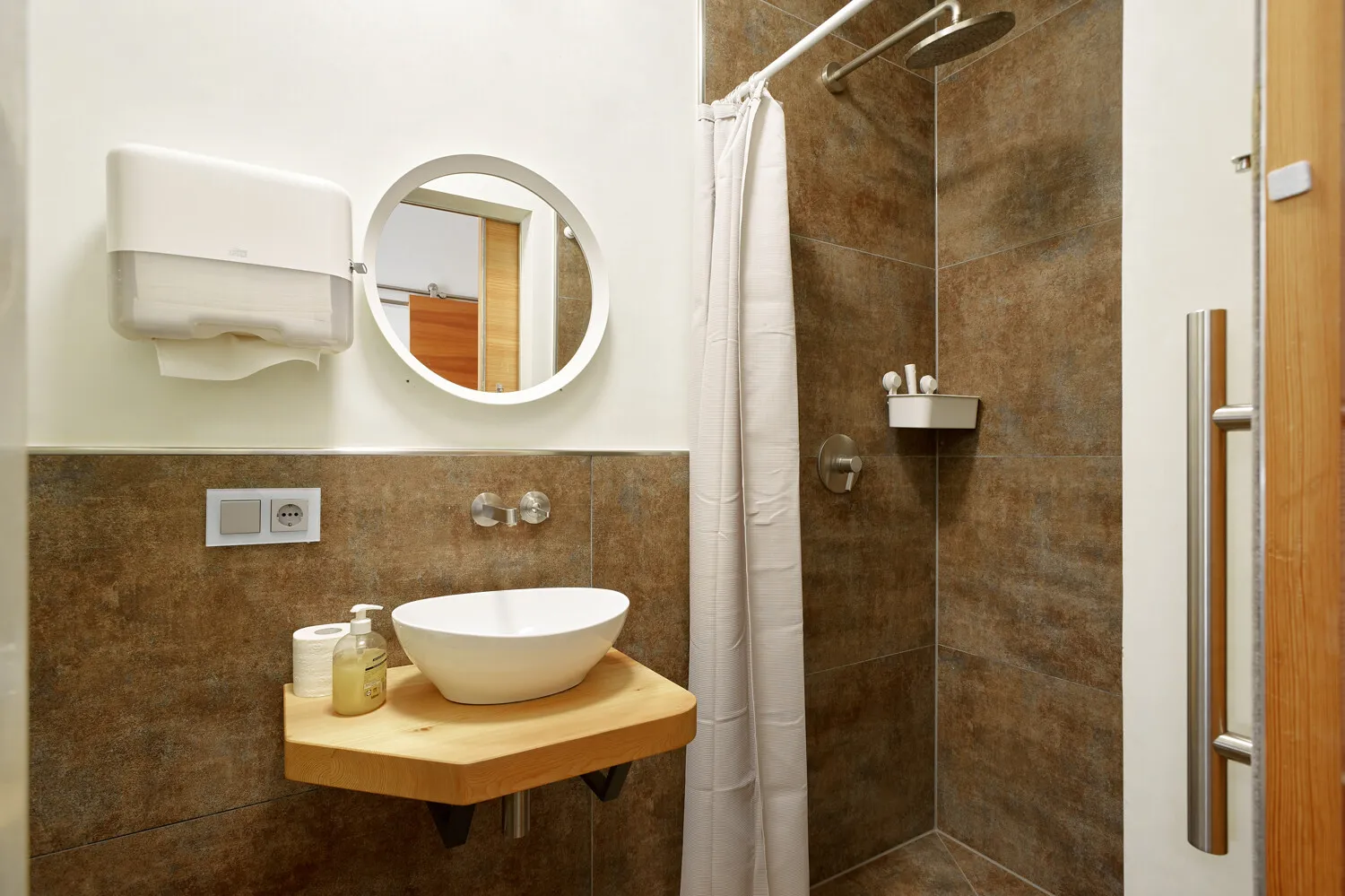 Gäste Dusche