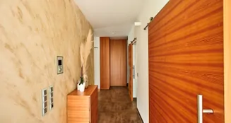 von_poll_real_estate_property_26486012_image_11