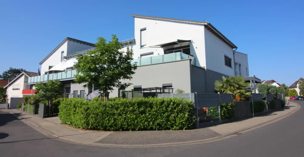 Haus Straßenansicht