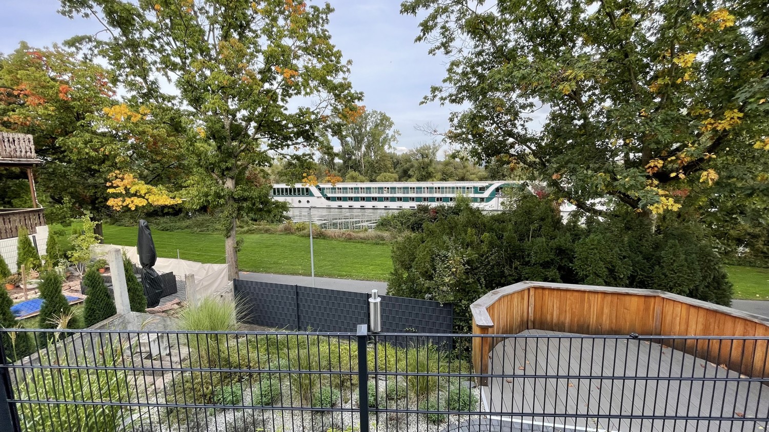 Exklusive Erdgeschosswohnung mit unverkennbarem Mainblick!