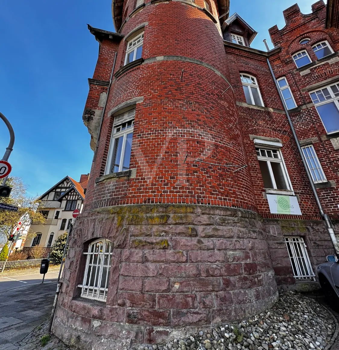 Ein Stück Saarbrücker Geschichte – Wohnen und Arbeiten in historischem Ambiente