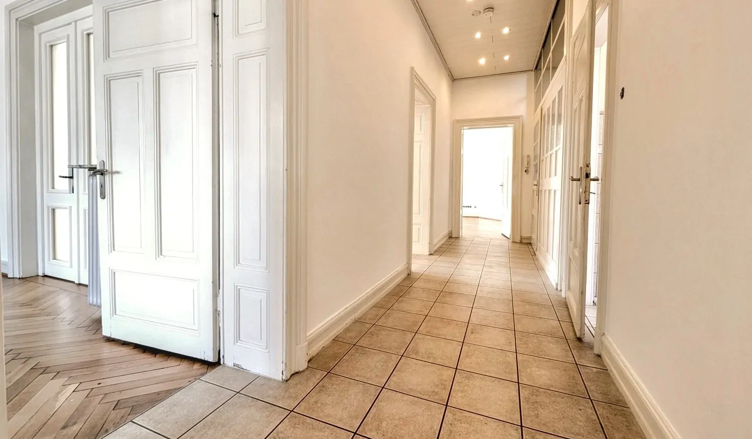 Ein Stück Saarbrücker Geschichte – Wohnen und Arbeiten in historischem Ambiente