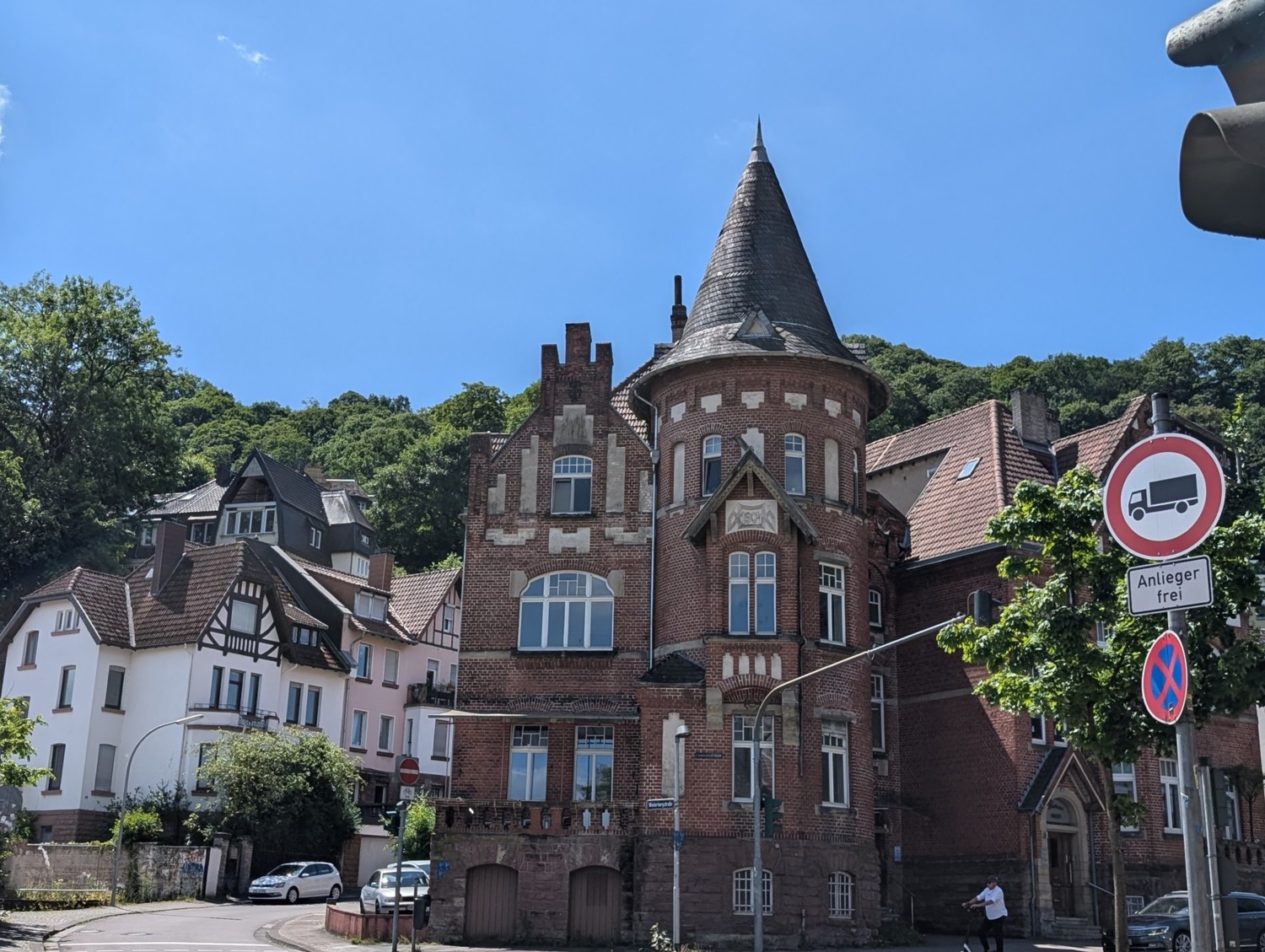 Ein Stück Saarbrücker Geschichte – Wohnen und Arbeiten in historischem Ambiente