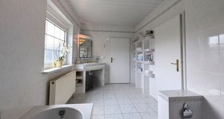 von_poll_real_estate_property_25089114_image_12