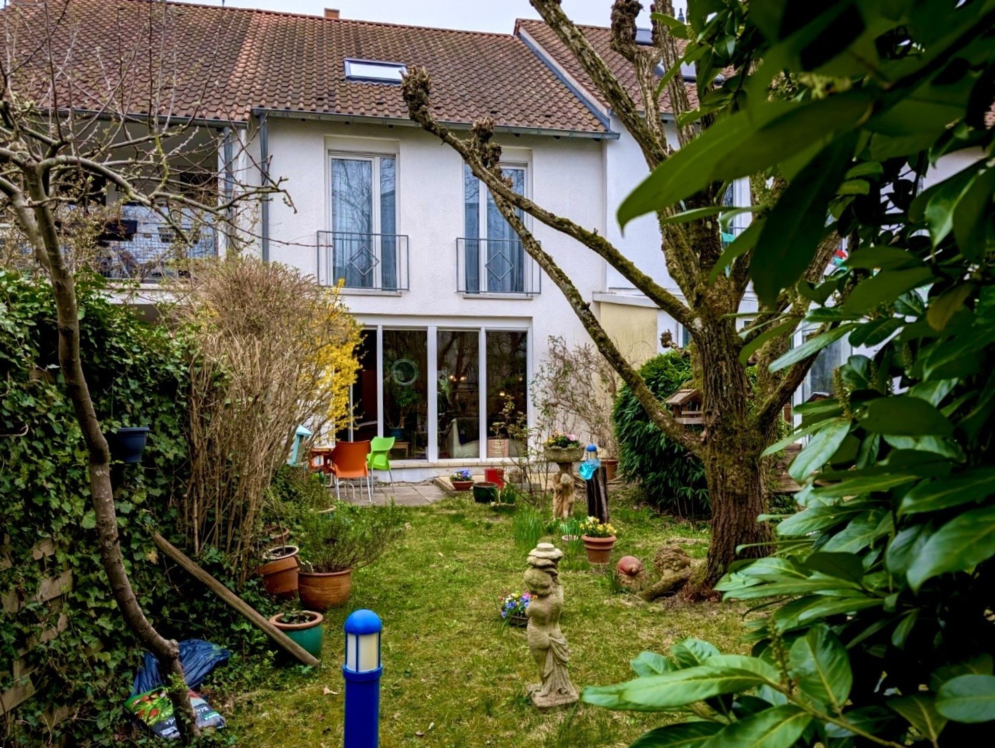Attraktives Reihenmittelhaus in bevorzugter und ruhiger Wohnlage am Rodenhof
