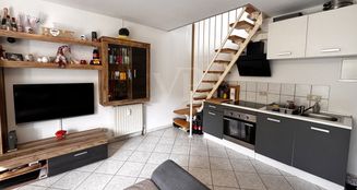von_poll_real_estate_property_25089006_image_1