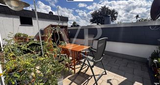 von_poll_real_estate_property_25089002_image_0
