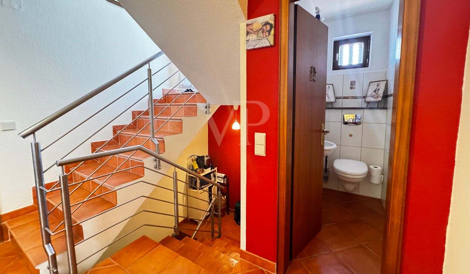 Reihenhaus-Bungalow
mit ca. 480 m² Grundstück