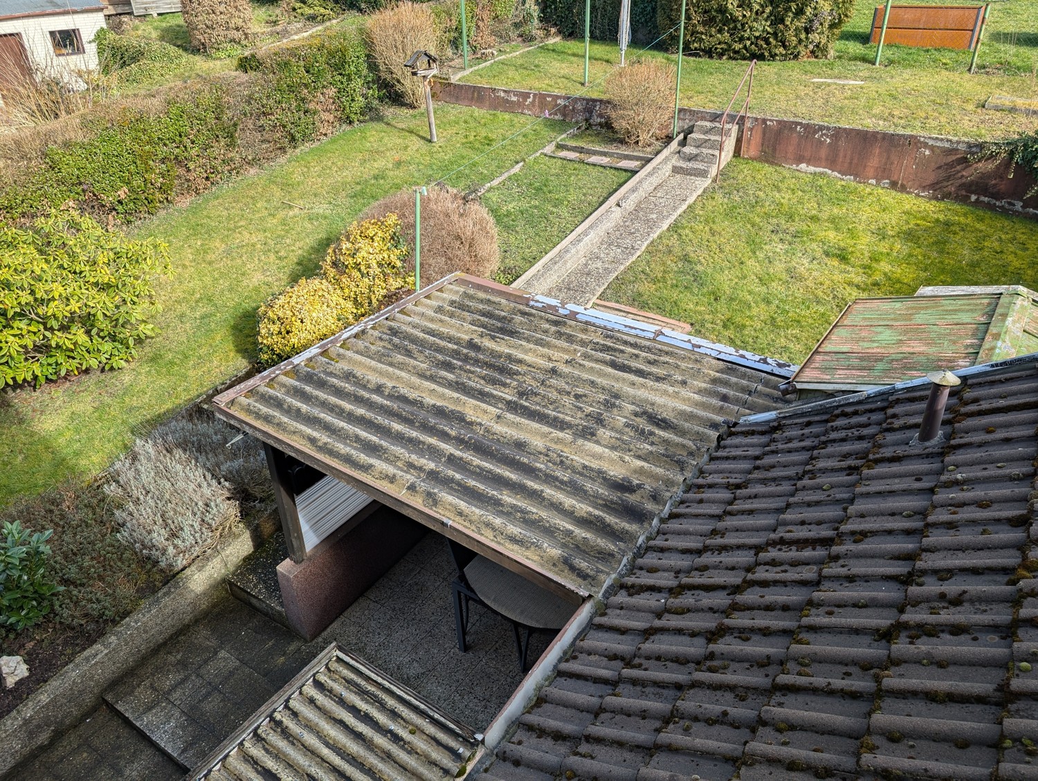 Doppelhaushälfte mit Garten und Garage