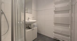 von_poll_real_estate_property_25089111_image_15