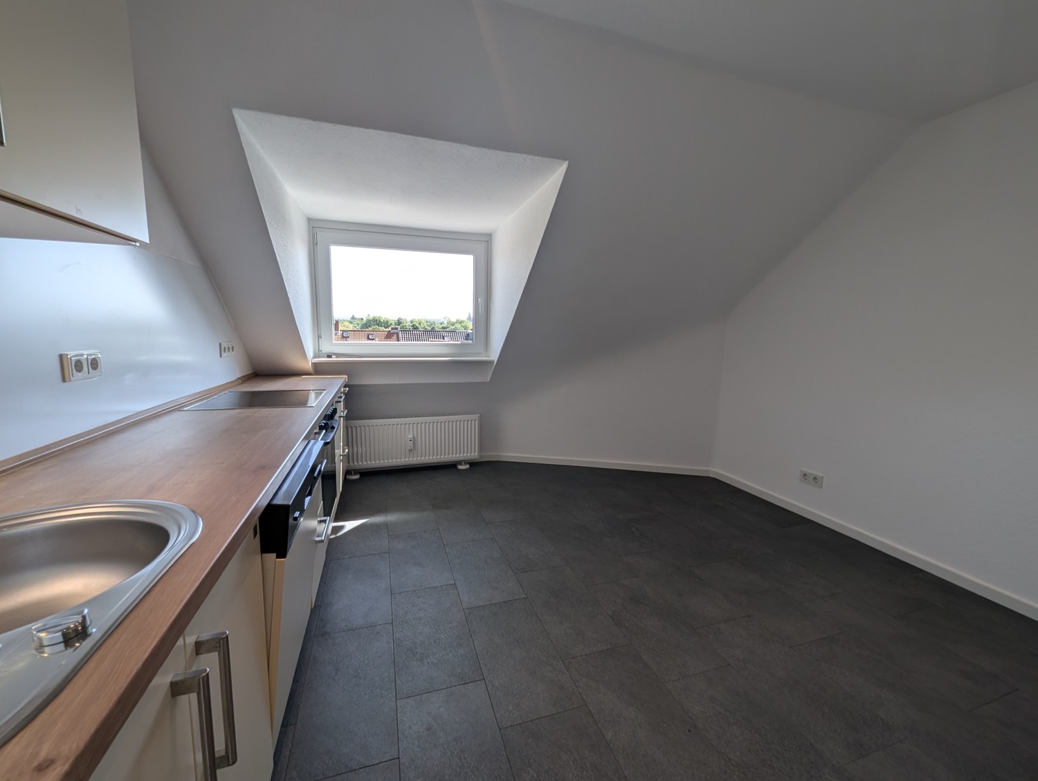 Modernisierte 3-Zimmerwohnung mit Stadtflair im 4-Parteienhaus