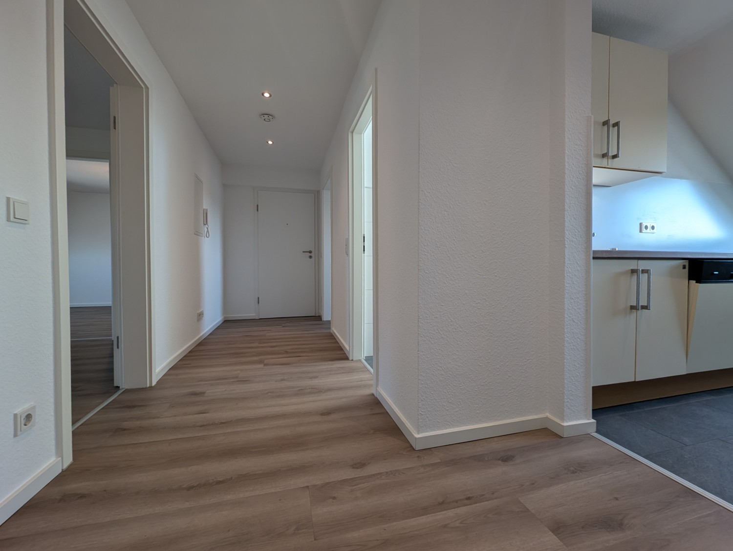 Modernisierte 3-Zimmerwohnung mit Stadtflair im 4-Parteienhaus