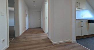 von_poll_real_estate_property_25089111_image_1