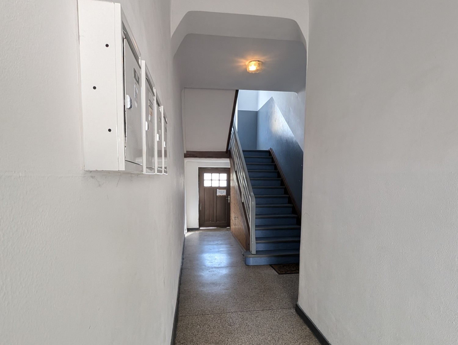 Modernisierte 3-Zimmerwohnung mit Stadtflair im 4-Parteienhaus