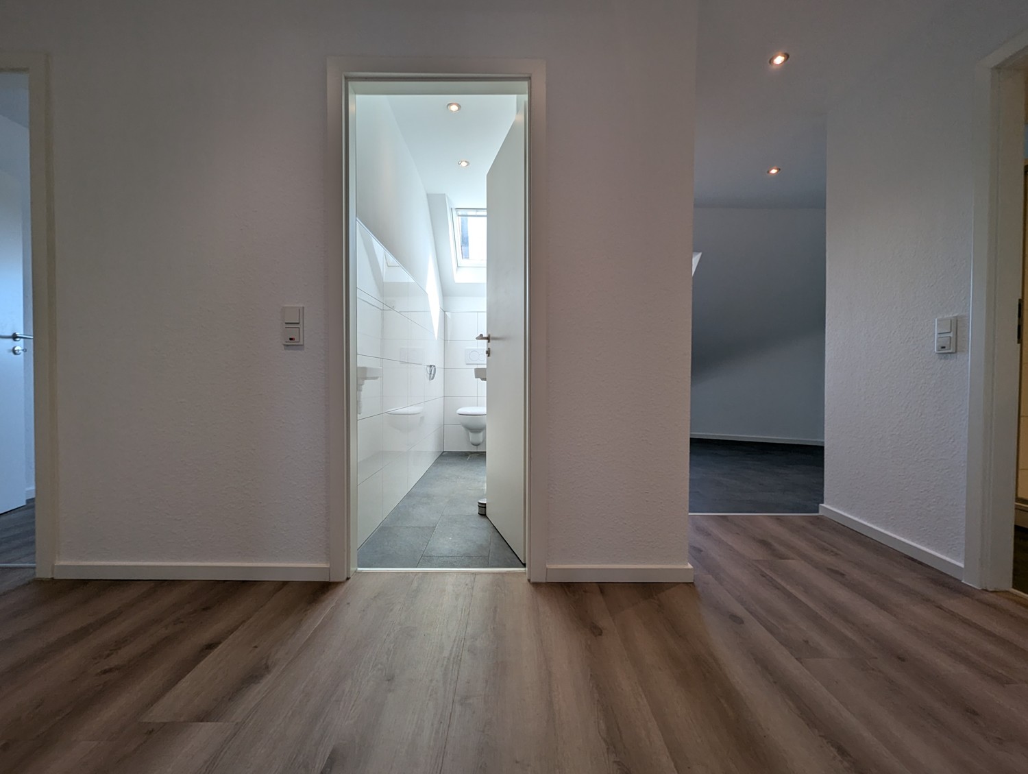 Modernisierte 3-Zimmerwohnung mit Stadtflair im 4-Parteienhaus