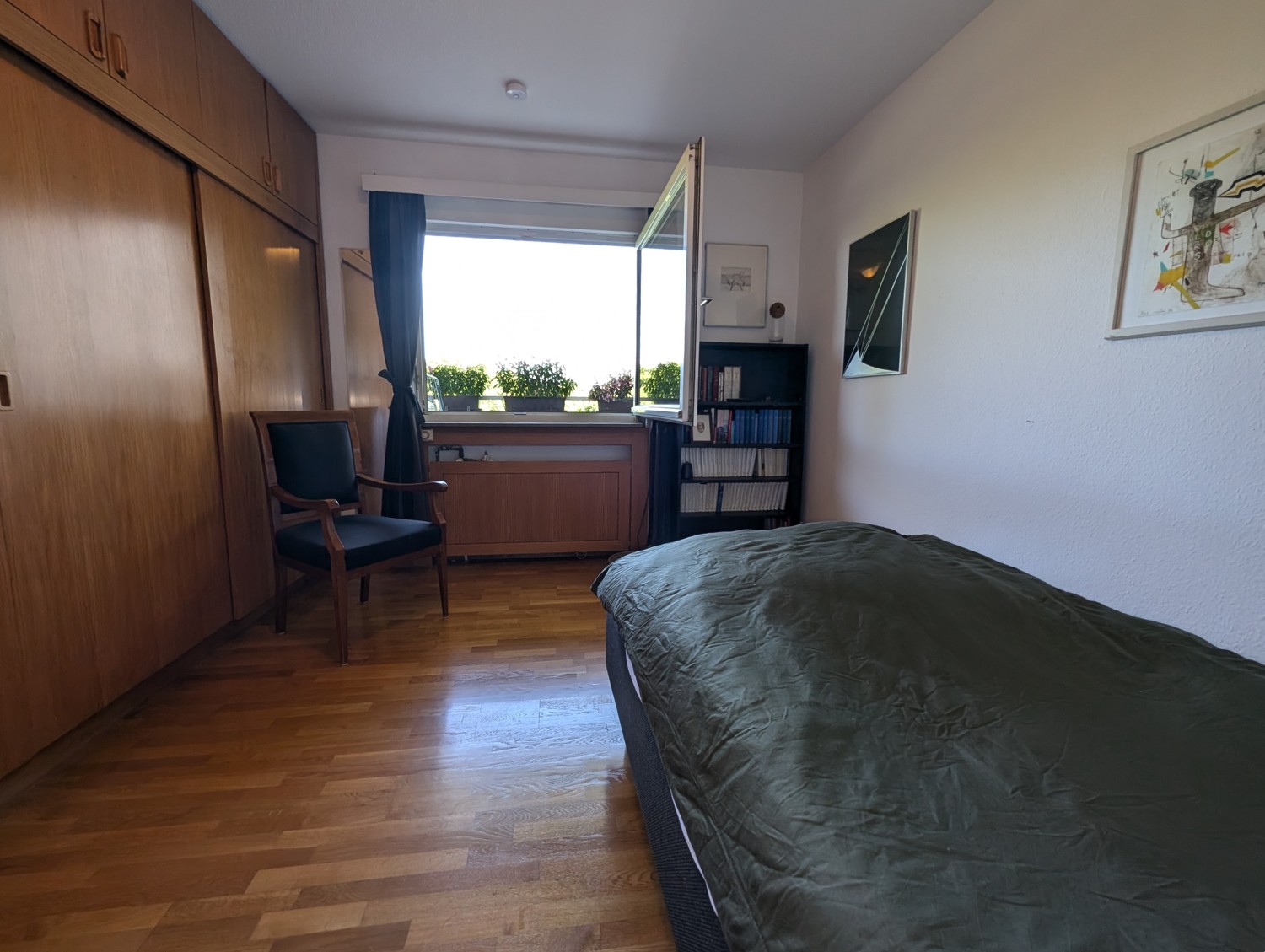 Stilvolle 4-Zimmer-Wohnung mit Panoramablick über Saarbrücken und ins Grüne