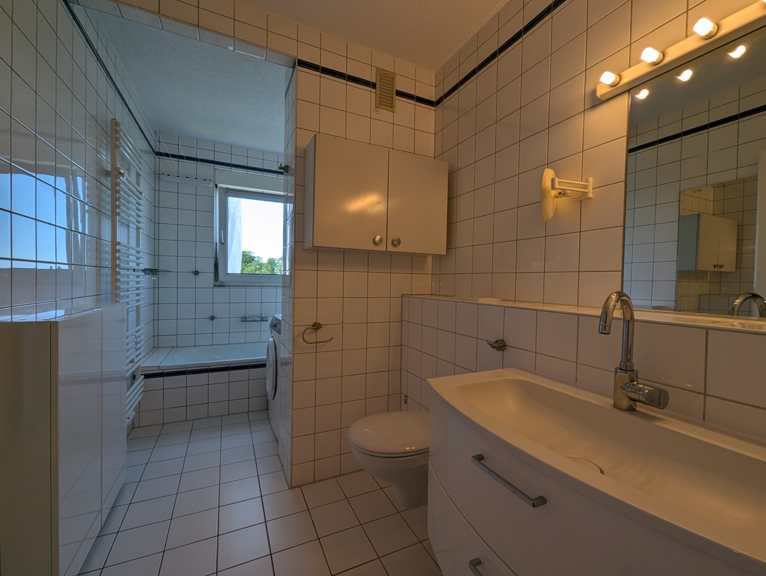 Stilvolle 4-Zimmer-Wohnung mit Panoramablick über Saarbrücken und ins Grüne