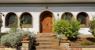 von_poll_real_estate_property_25089044_image_1