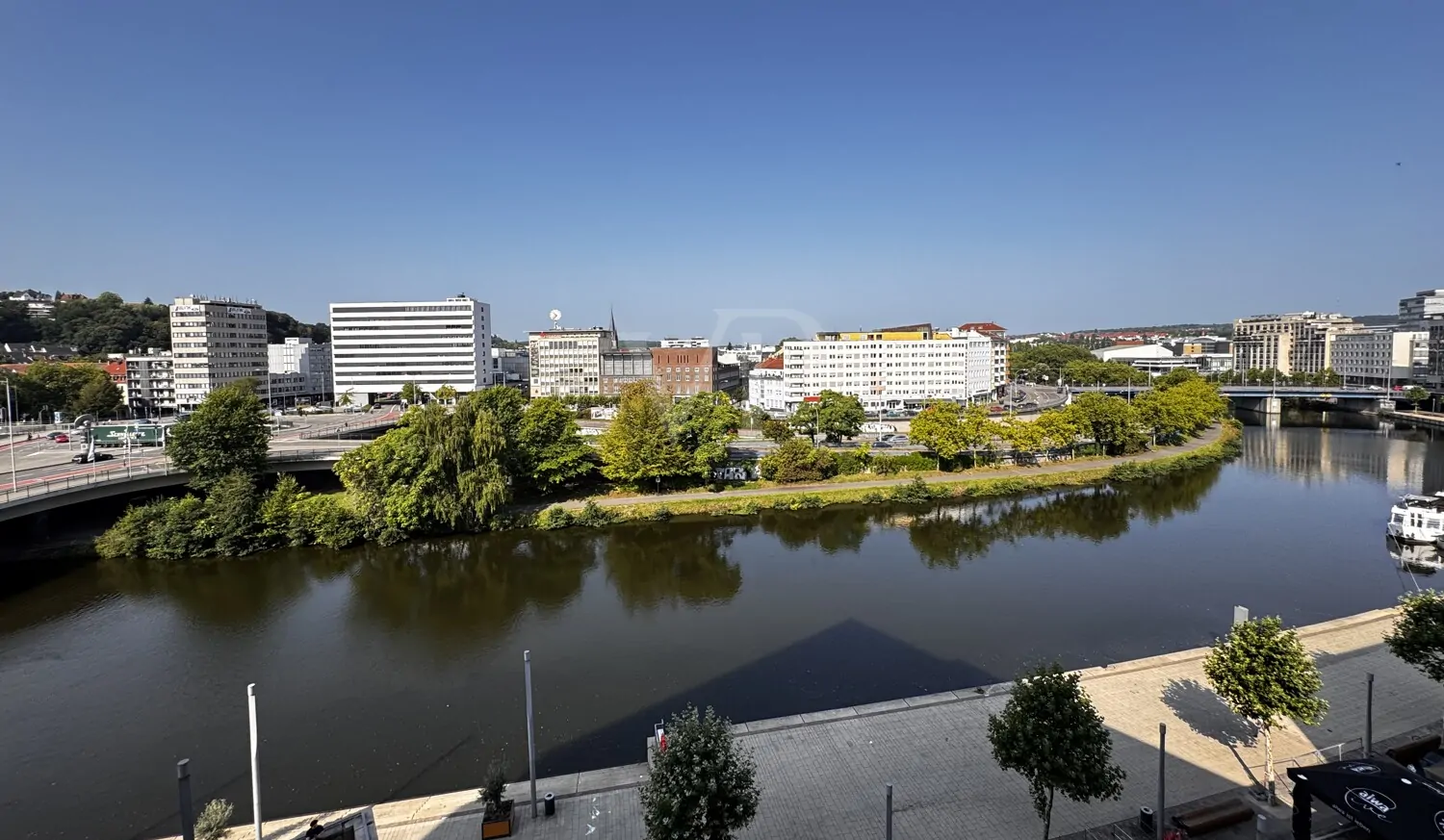 Exklusive 4 Zimmer-Loftwohnung
Berliner Promenade