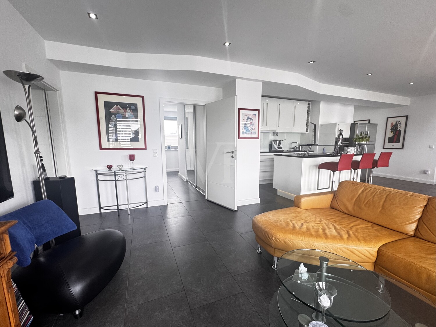 Exklusive 4 Zimmer-Loftwohnung
Berliner Promenade
