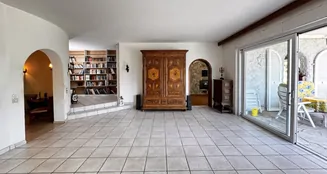 von_poll_real_estate_property_25089060_image_9