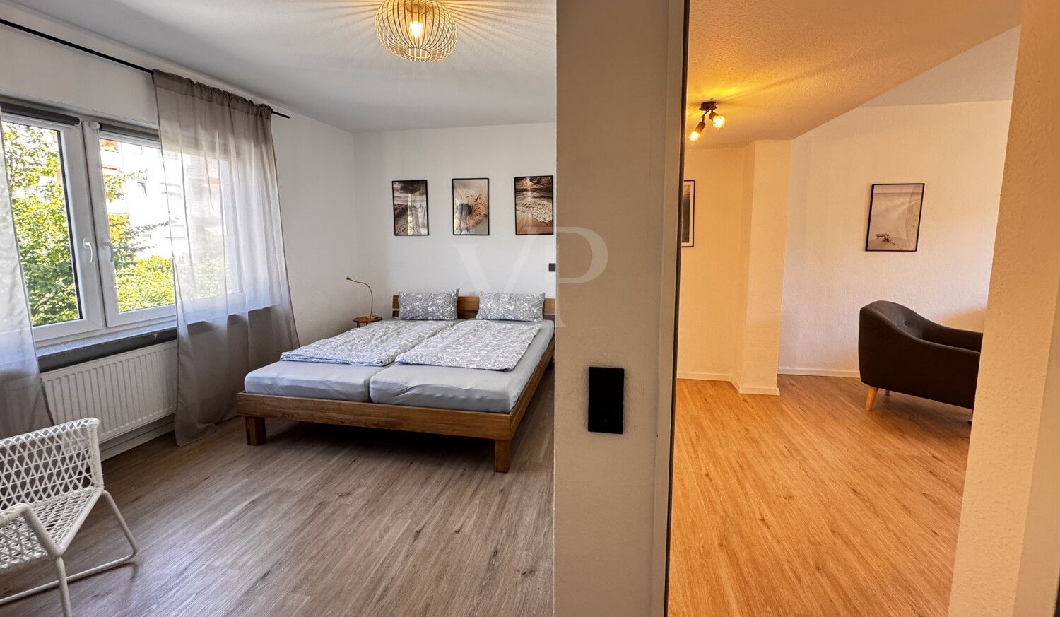 Voll möbliertes Wohnen Am Homburg.
Perfekt für Pendler und Studierende!