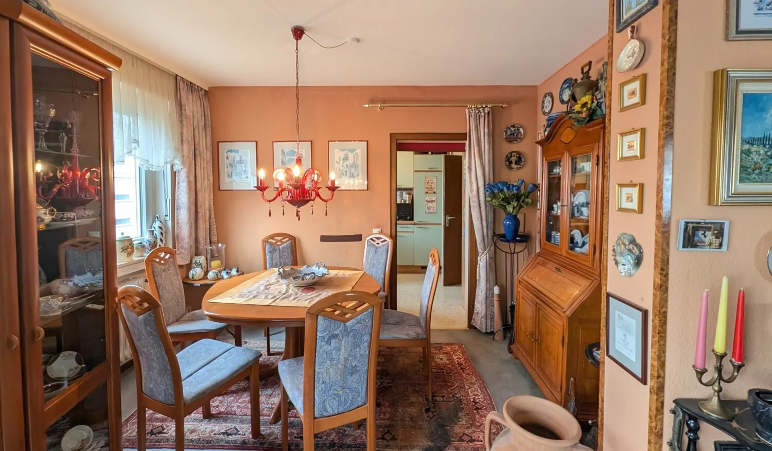 Großzügige Wohnung mit Balkon am unteren Rotenbühl