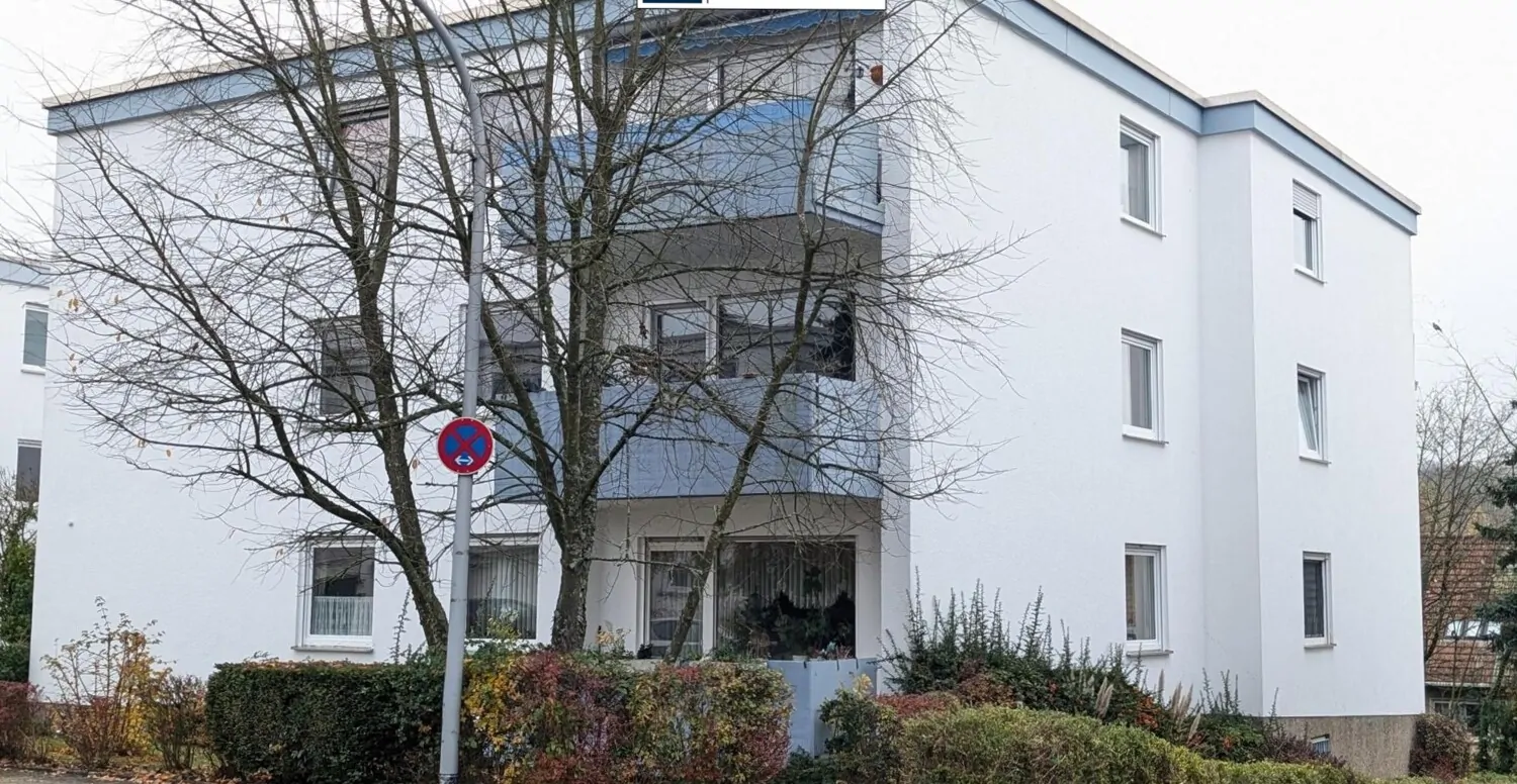 Großzügige Wohnung mit Balkon am unteren Rotenbühl