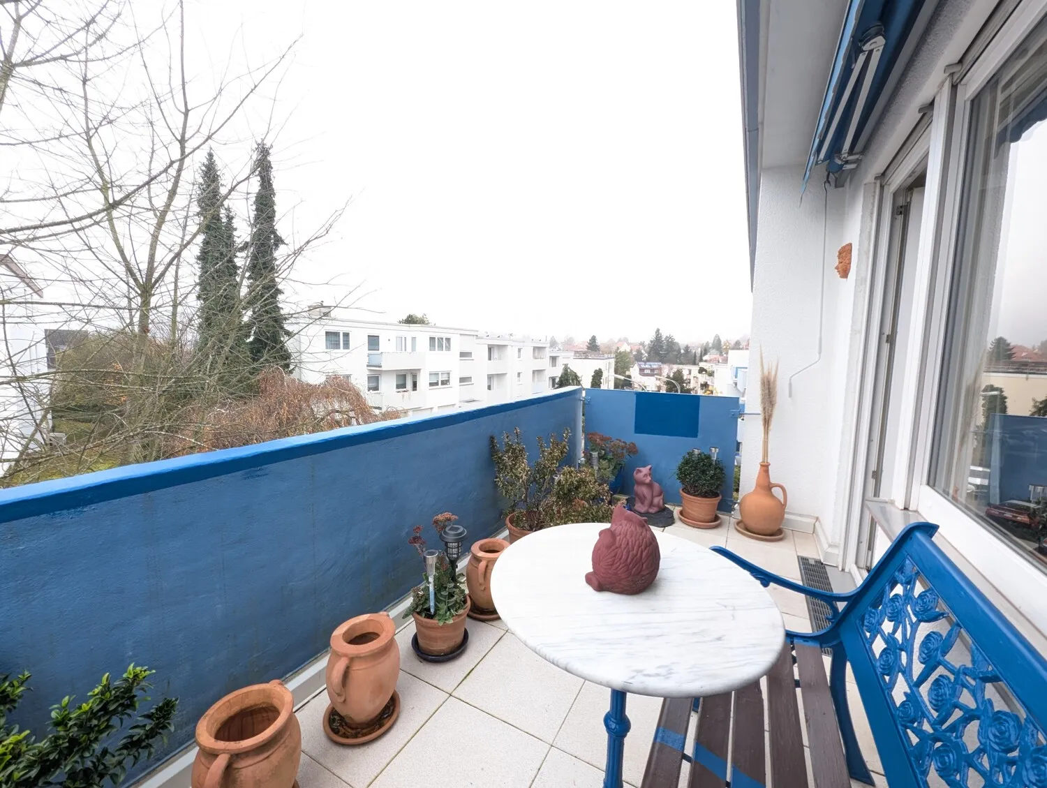Großzügige Wohnung mit Balkon am unteren Rotenbühl