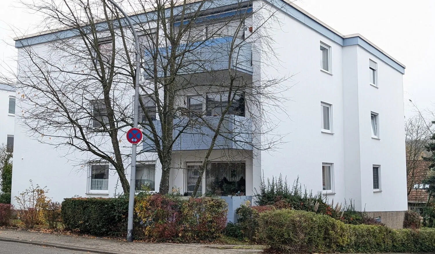 Großzügige Wohnung mit Balkon am unteren Rotenbühl