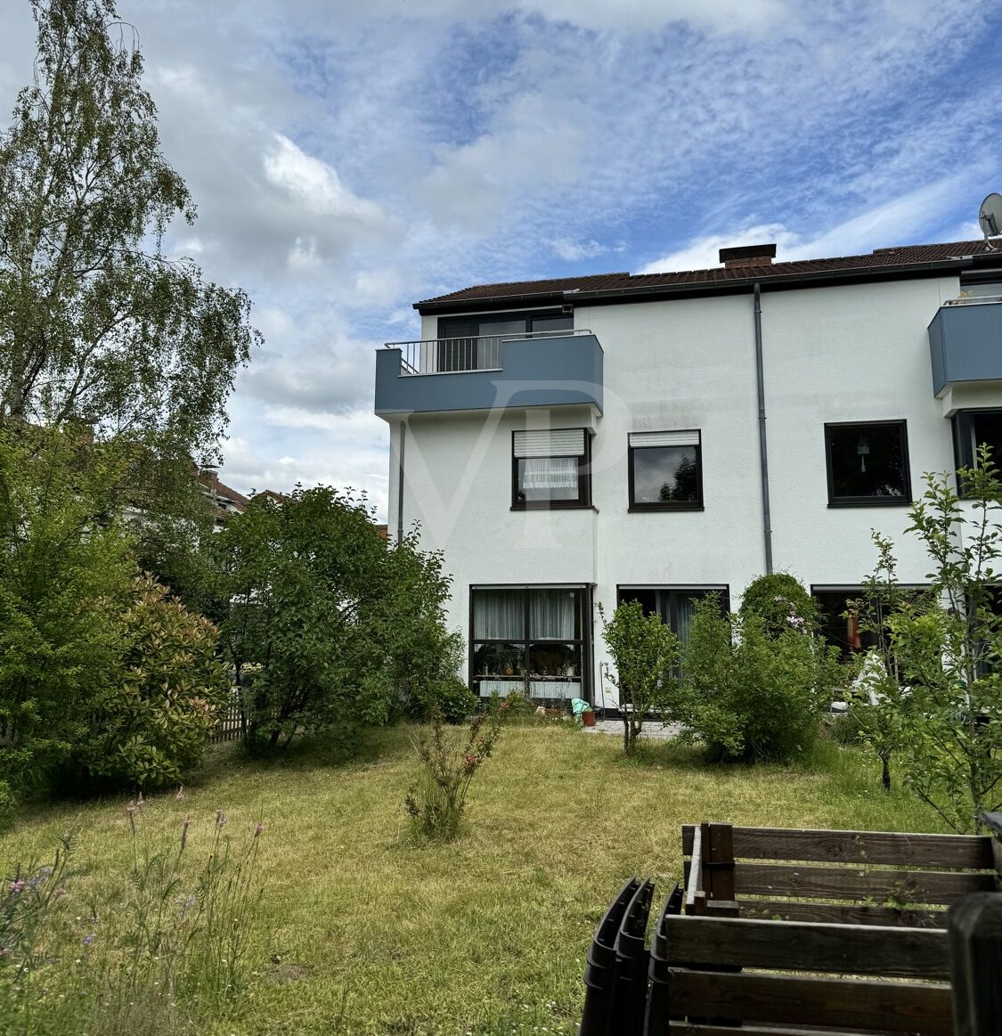 Maisonette Appartement für Singles
mit Blick ins Grüne und Stadtnah