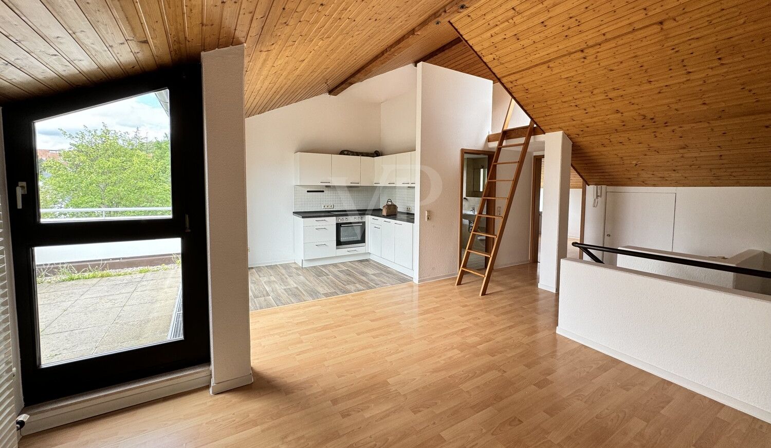 Maisonette Appartement für Singles
mit Blick ins Grüne und Stadtnah