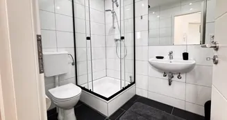 von_poll_real_estate_property_25089070_image_3