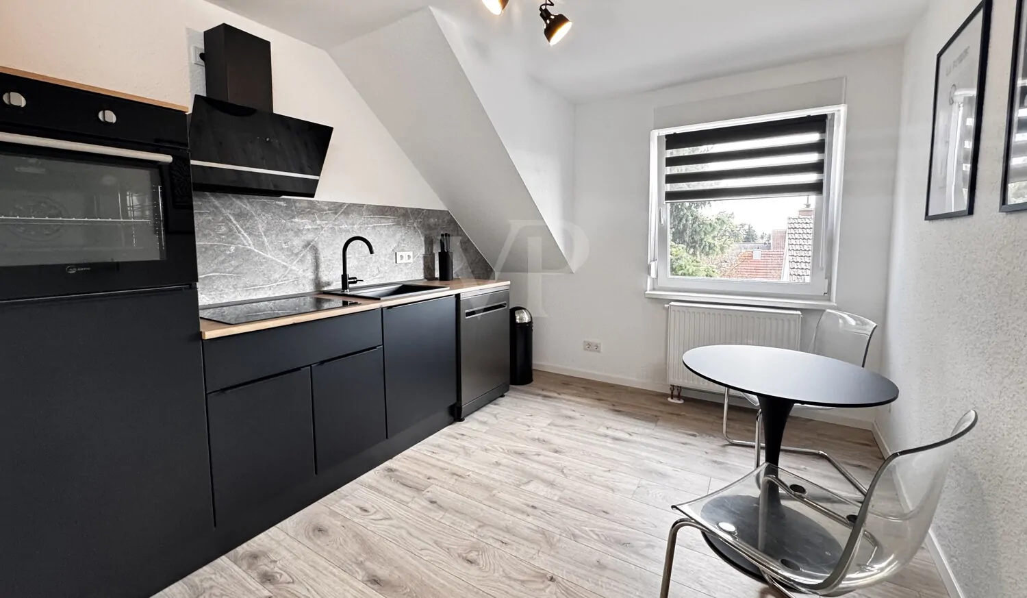 Studentenwohnungen 
in Zentrums- und Uni-Nähe!