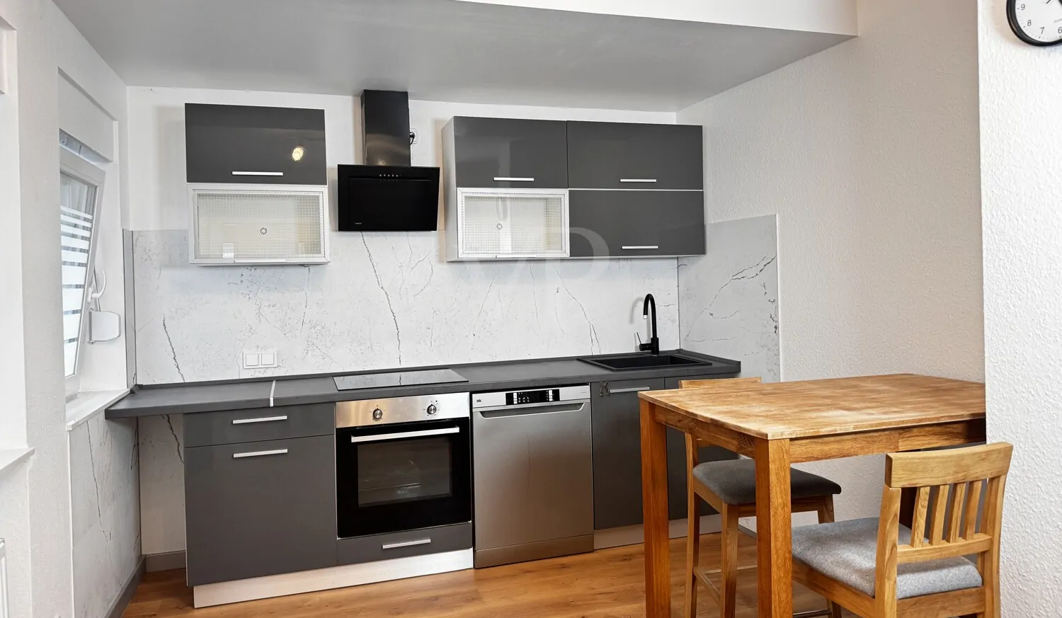 Studentenwohnungen 
in Zentrums- und Uni-Nähe!