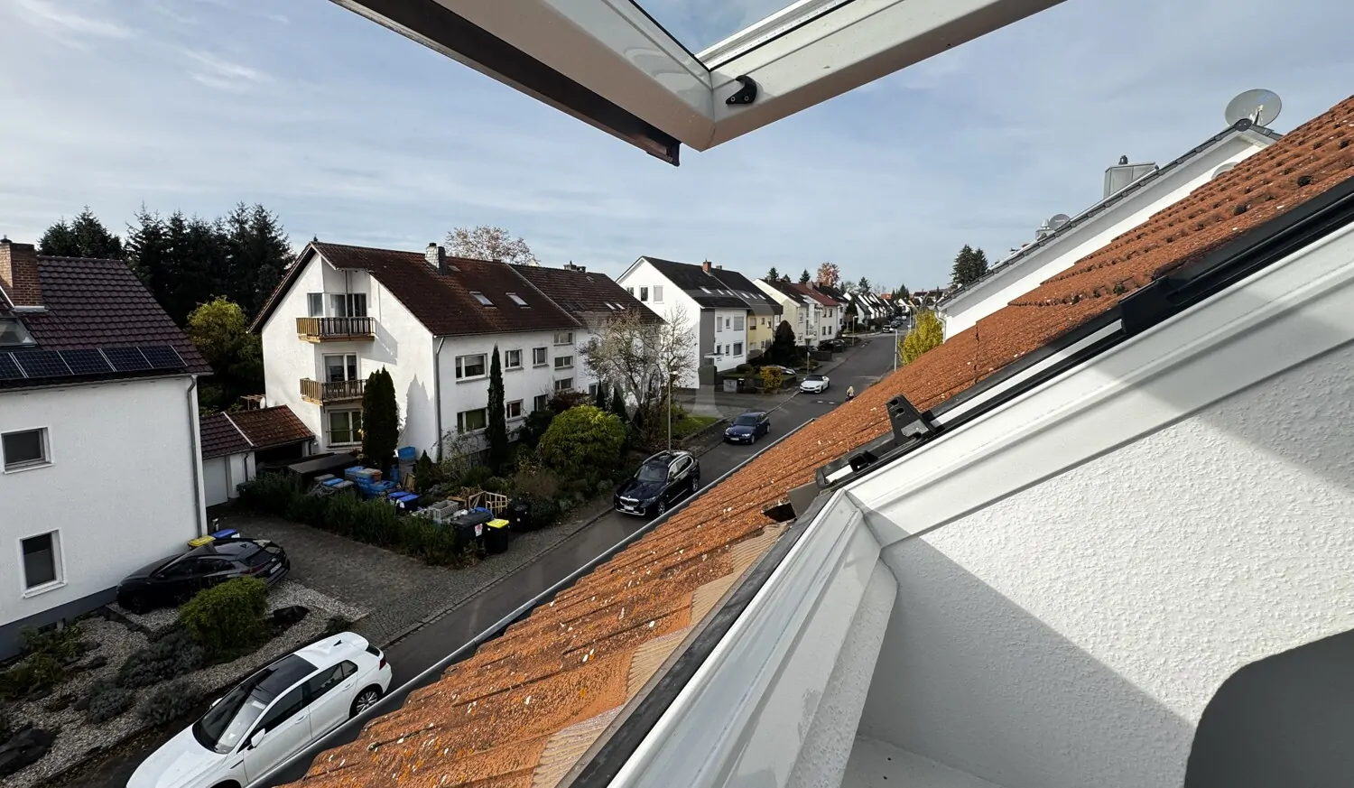 DG-Wohnung am Rotenbühl,
für Singles oder Anleger geeignet!