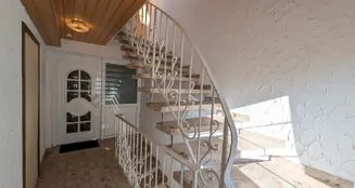 von_poll_real_estate_property_25089120_image_5