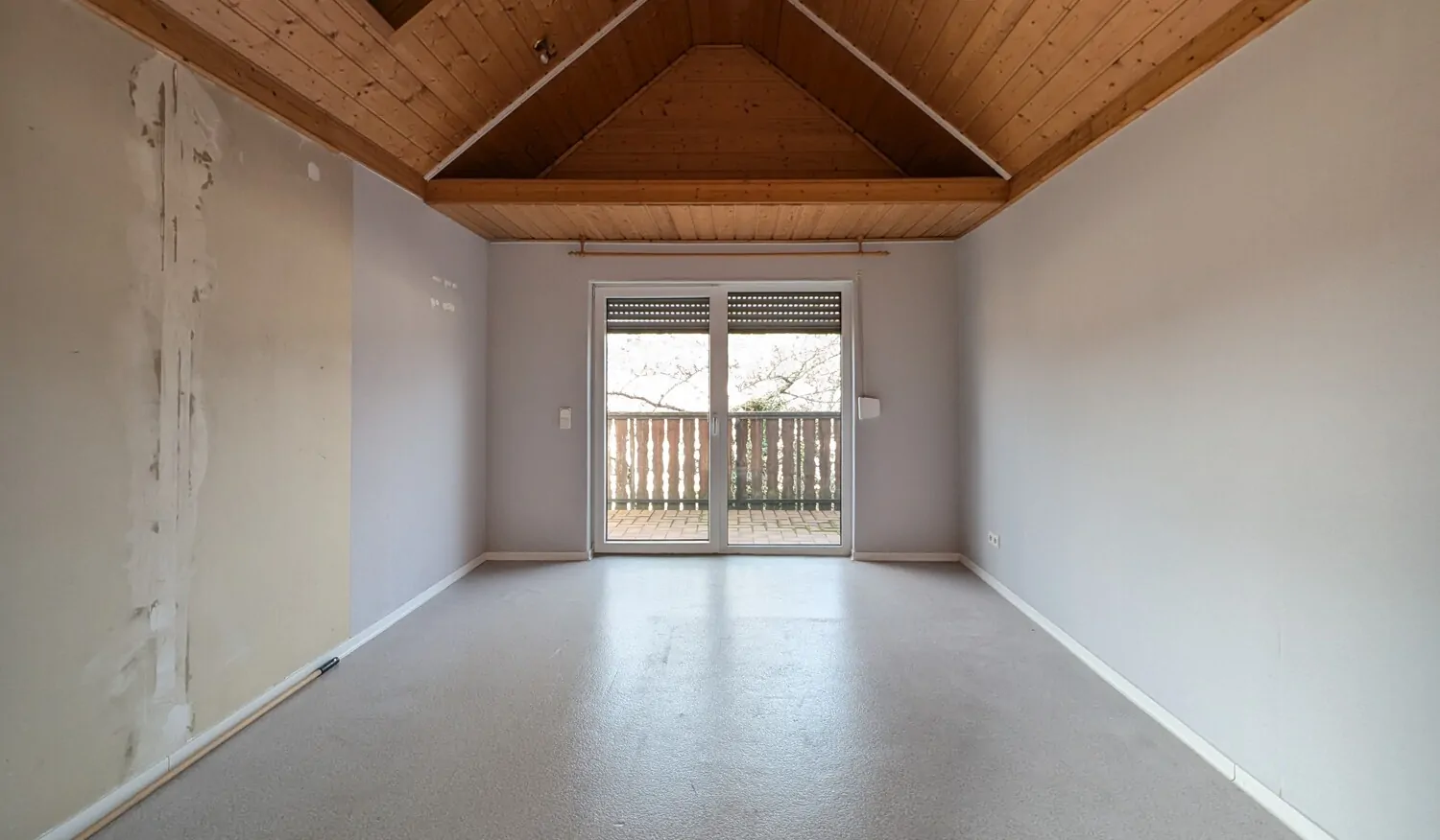 3-Familienhaus mit Potenzial – attraktive Kapitalanlage in Köllerbach