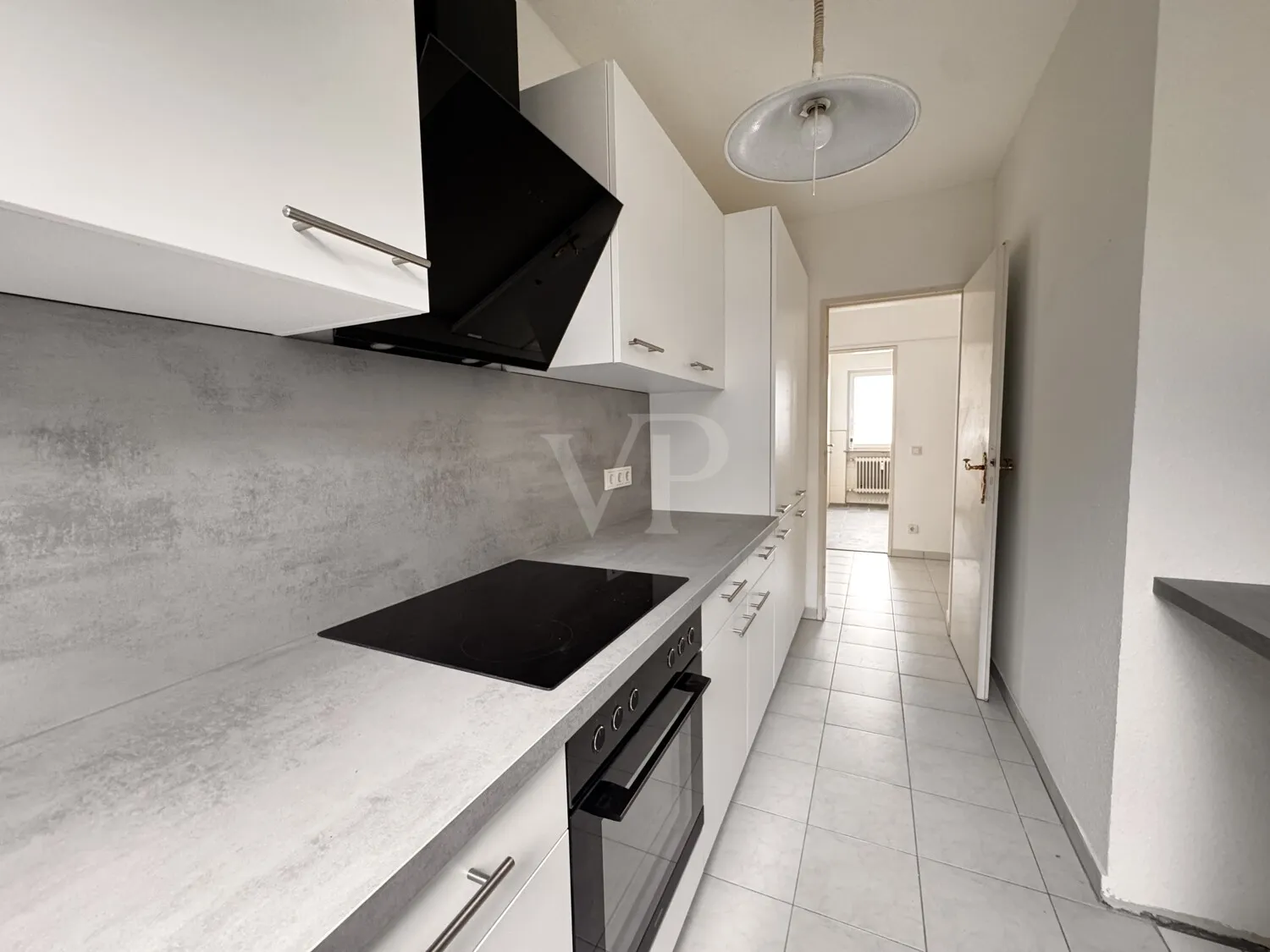 Helle 2-Zimmerwohnung 
im Weinbergweg