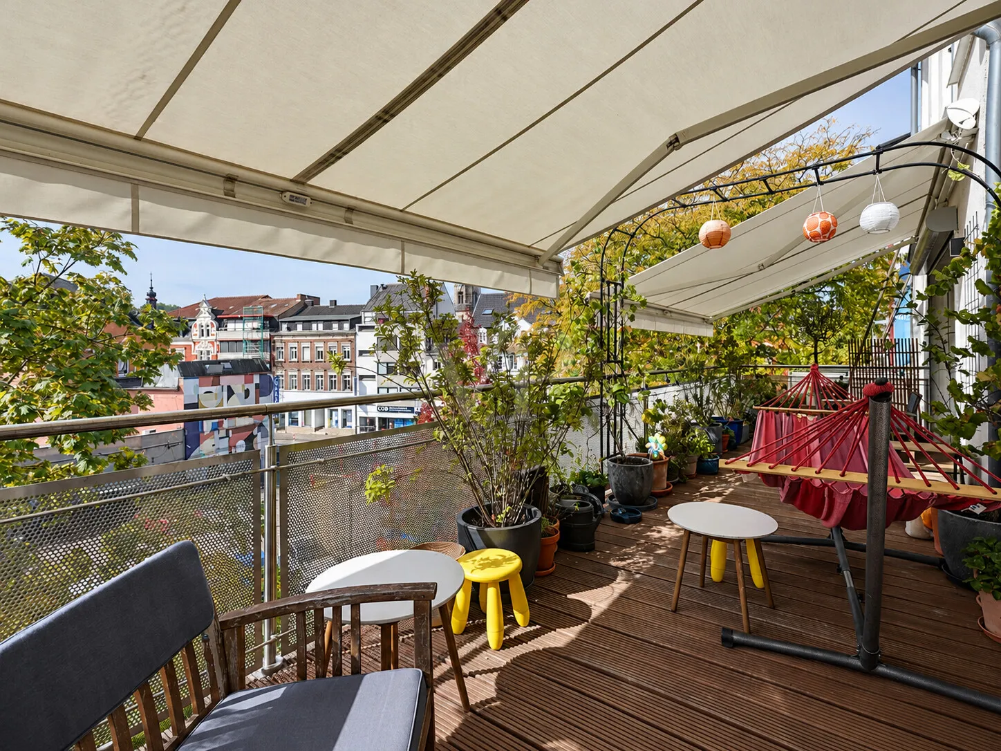Gemütlicher Stadtbalkon