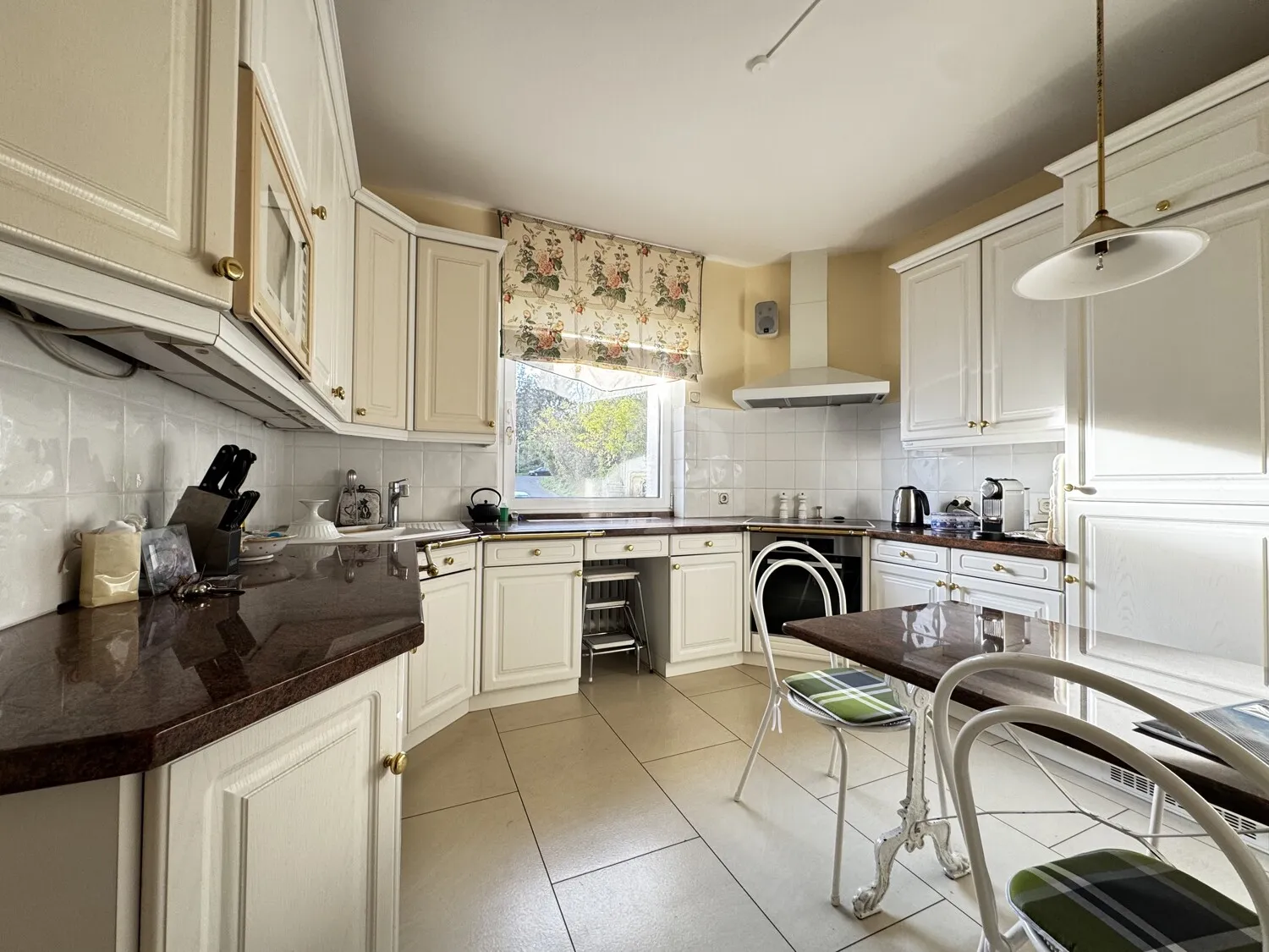 3 Familienhaus mit Charme und Wohnkomfort,
In St Arnual