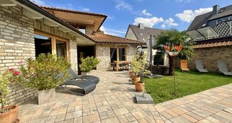 von_poll_real_estate_property_25285028_image_8