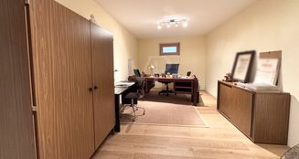 von_poll_real_estate_property_25285028_image_27