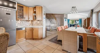 von_poll_real_estate_property_25285028_image_15