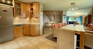 von_poll_real_estate_property_25285028_image_18
