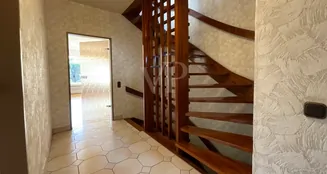 von_poll_real_estate_property_22285032-3_image_6