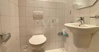 von_poll_real_estate_property_22285032-3_image_7