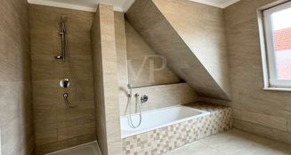 von_poll_real_estate_property_25285021_image_15