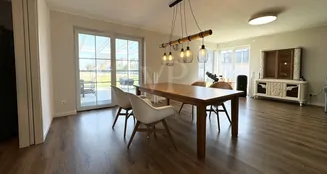 von_poll_real_estate_property_25285016_image_9